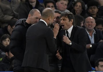 Durante el partido entre el Chelsea v el Manchester City en 2017, se pudo ver como Pep Guardiola increpaba a Antonio Conte. al parecer la bronca no quedo aquí y al finalizar el encuentro en el túnel de vestuarios, Guardiola se enfrentó con varios integ