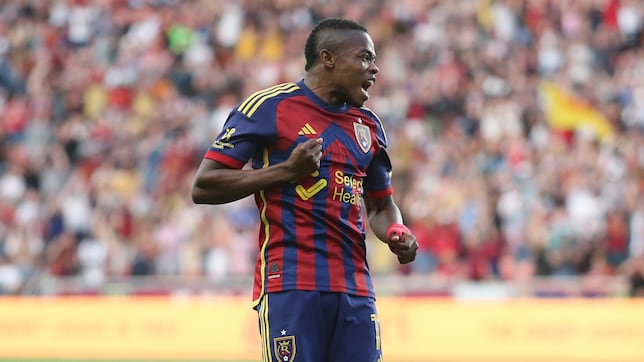 Carlos Andrés Gómez, cerca del Stade Rennes