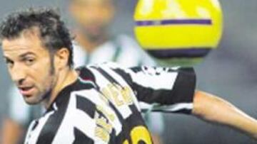 <b>CLASE. </b>La clase de Del Piero para doblegar a los alemanes.