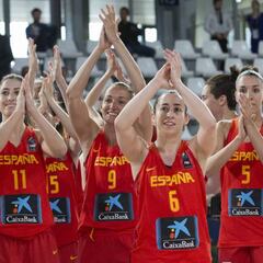 España, con Torrens a los mandos, agarra el 1º puesto