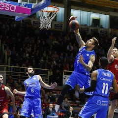 San Pablo Burgos invade y somete al Fuenlabrada