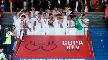 16/04/22 COPA DEL REY JUVENIL FINAL EN ANXO CARRO LUGO
ESPANYOL - REAL MADRID
ALEGRIA CAMPEONES TITULO