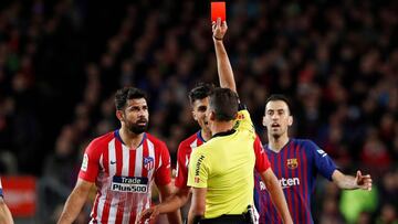 Diego Costa ve la roja.