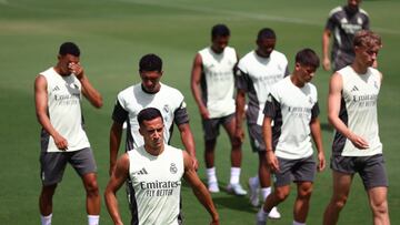 Soccer Football - FIFA Club World Cup - Real Madrid Training - Gardens North Country District Park, Palm Beach Gardens, Florida, U.S. - June 21, 2025 Real Madrid's Lucas Vazquez during training REUTERS/Hannah Mckay