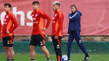 Futbol, Entrenamiento seleccion chilena.
Entrenamiento seleccion chilena.
Santiago, Chile.
06/09/2024
Marcelo Hernandez/Photosport
Football, Trainning session Chile.
Trainnning session Chile team.
Santiago, Chile.
06/09/2024
Marcelo Hernandez/Photosport
