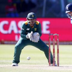 England beat South Africa and take control of series