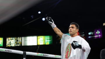 México tiene tres nuevos campeones mundiales en el boxeo