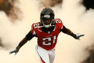 Desmond Trufant de los Atlanta Falcons en el partido contra los Tampa Bay Buccaneers.