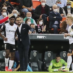 Al Valencia le bastó con dar 100 pases buenos contra el Villarreal