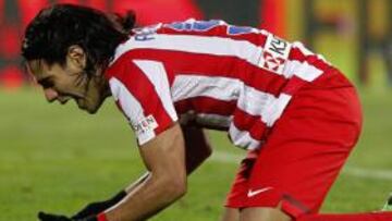 Falcao dice que se lesionó por la sobrecarga de trabajo