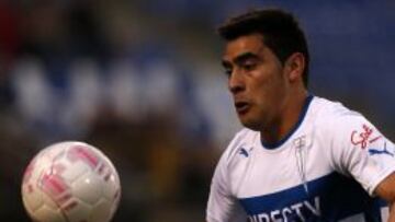 David Llanos será la gran novedad de la UC para enfrentar a Colo Colo.