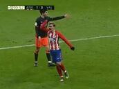 Griezmann estalló y se encaró con la grada, que no entendió que parara un contragolpe