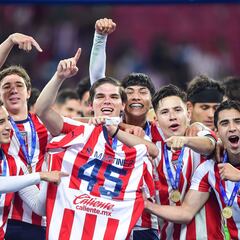 Chivas confirmó dos bajas rumbo al Apertura 2023