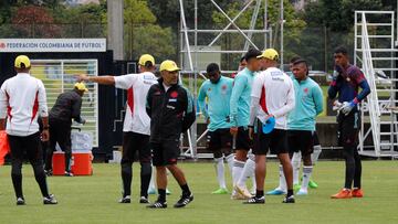 Los dirigidos por Héctor Cárdenas se preparan para los encuentros amistosos ante Suecia, Gales y Murcia Sub 21.