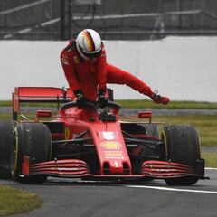 Mercedes se inventa ocho décimas de distancia social