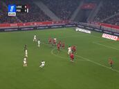 El lateral izquierdo más en forma del mundo hace uno de los goles del año: ¡Oh la la!