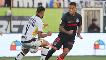 Futbol, Colo Colo vs Coquimbo Unido
Fase de grupos, Copa de la Liga 2026.
El jugador de Colo Colo Oscar Mendez, derecha, disputa el balon contra Elvis Hernandez de Coquimbo Unido durante el partido de copa de la liga por el grupo A disputado en el estadio Monumental en Santiago, Chile.
21/03/2026
Jonnathan Oyarzun/Photosport
Football, Colo Colo vs Coquimbo Unido
Group stage, Copa de la Liga 2026.
Colo Colo’s player Oscar Mendez, right, vies for the ball against Elvis Hernandez of Coquimbo Unido during the copa de la liga match for group A at the Monumental stadium in Santiago, Chile.
21/03/2026
Jonnathan Oyarzun/Photosport