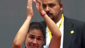 Virginia Ruano recibe un homenaje por su carrera en la Pista Central