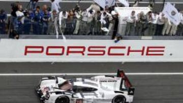 NIco Hulkenberg en la carrera de Le Mans 2015 que ganó con Porsche.