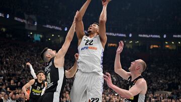 Real Madrid�s Walter Tavares dunks the ball during the Euroleague basketball quarter final match between Partizan Belgrade and Real Madrid at the �Stark Arena� in Belgrade on May 2, 2023. (Photo by ANDREJ ISAKOVIC / AFP)