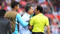 Osorio, suspendido seis juegos por insultos contra árbitros