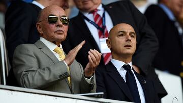 FILE PHOTO: Britain Soccer Football - Tottenham Hotspur v Southampton - Barclays Premier League - White Hart Lane - 8/5/16 Tottenham Hotspur owner Joe Lewis (L) and chairman Daniel Levy in the stands Reuters / Dylan Martinez Livepic EDITORIAL USE ONLY. No use with unauthorized audio, video, data, fixture lists, club/league logos or "live" services. Online in-match use limited to 45 images, no video emulation. No use in betting, games or single club/league/player publications. Please contact your account representative for further details./File Photo