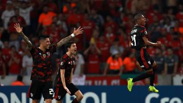 Soccer - Copa Libertadores - Group Stage - Group A - Internacional v River Plate - Beira Rio Stadium, Porto Alegre, Brazil - April 3, 2019 River Plate's Nicolas de la Cruz celebrates scoring their second goal REUTERS/Diego Vara