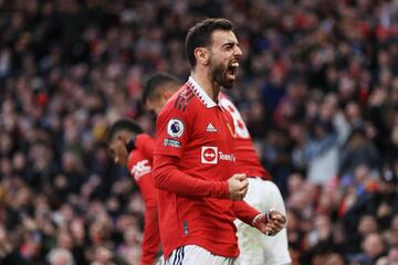 MANCHESTER, ENGLAND - JANUARY 14: Bruno Fernandes of Manchester United celebrates their 2nd goal during the Premier League match between Manchester United and Manchester City at Old Trafford on January 14, 2023 in Manchester, United Kingdom. (Photo by Simon Stacpoole/Offside/Offside via Getty Images)