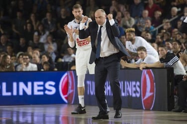 Real Madrid demolish Barcelona in European Clasico