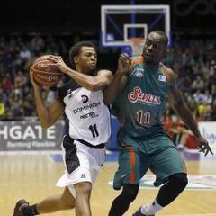 La experiencia de Mumbrú conquista Sevilla para el Bilbao