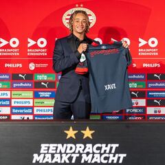 El Madrid se interesó en Xavi Simons