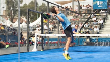 Juan Lebr&oacute;n realiza un remate x3 en el M&eacute;xico Open 2019.