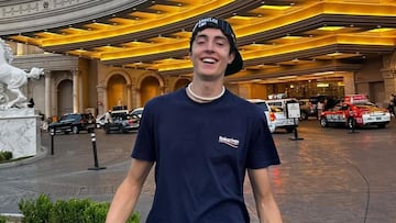 Qui¨¦n es Plex, el youtuber que ha dado la vuelta al mundo en 80 d¨ªas