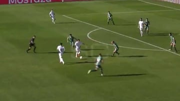 Cabral es diferente por jugadas como esta: el pase del chileno que terminó en golazo de Independiente