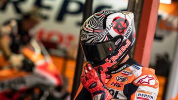 M¨¢rquez estrena dise?o de casco en Jap¨®n.