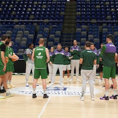 Navarro: “Hemos estado de verbenas desde el día del Gatatasaray”