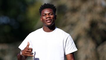 Fance's midfielder Aurelien Tchouameni arrives in Clairefontaine-en-Yvelines on October 9, 2023 as part of the team's preparation for the upcoming UEFA Euro 2024 football tournament qualifying matches. France will play against Netherlands in the Group B of Euro 2024 qualifiers. (Photo by FRANCK FIFE / AFP)