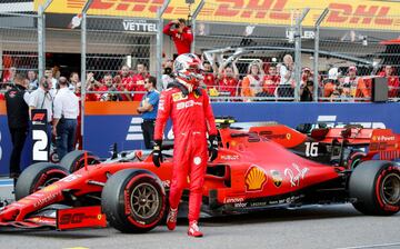 Las mejores imágenes de la pole de Leclerc en Rusia
