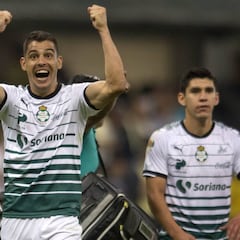 Gerardo Alcoba encabeza las bajas de Santos Laguna