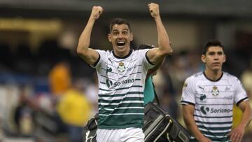 Gerardo Alcoba encabeza las bajas de Santos Laguna