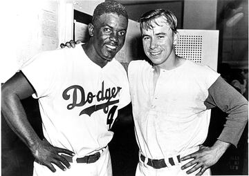 Una de las leyendas del deporte estadounidense debía escribir sus memorias. Su historia es parte del acervo cultural de Estados Unidos. Rompió la barrera de color en el baseball de Grandes Ligas con su ingreso a los Dodgers en 1947, luchó en contra de la discriminación racial y su número, el 42, fue retirado de todos los equipos de la liga. En el libro, Robinson aborda todos los obstáculos que vivió y cómo les hizo frente.