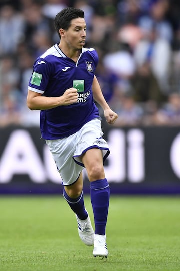 Talentoso y rebelde, Nasri está en busca de equipo tras acabar contrato este verano con el Anderlecht. Sanciones por dopaje, ausencias y demás líos siempre empañaron su calidad. Se habló de una oferta desde Dubai, pero sigue parado.
