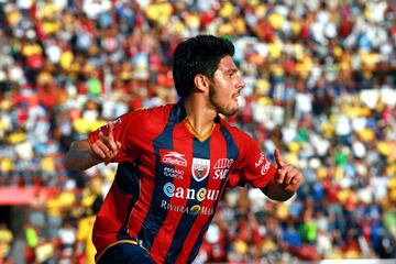 En el Apertura 2009 el delantero mexicano fue uno de los goleadores del torneo con un total de 9 tantos, siendo el segundo mejor azteca con más tantos en ese semestre.