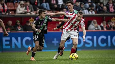 El Málaga se plantea el fichaje de un lateral izquierdo