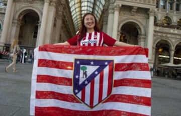 Ambiente de Champions en las calles de Milán