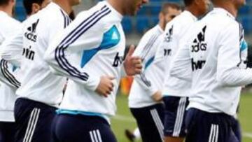 Higuaín y Di María regresan a los entrenamientos blancos