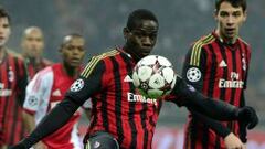 Balotelli durante el partido ante el Ajax. 