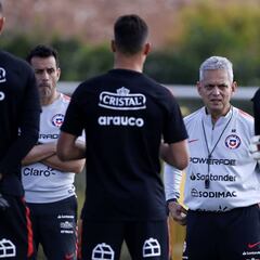 Rueda elige los 4 nombres que guiarán el recambio en la Roja