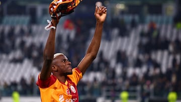 Osimhen, más que un delantero