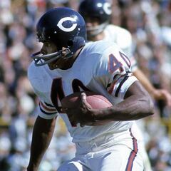 Gale Sayers, el electrizante oso que corría como un conejo